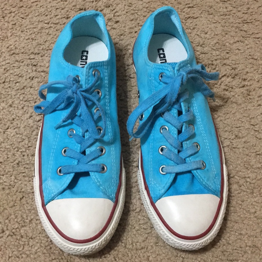 Converse ALLSTARS Size: 7.5